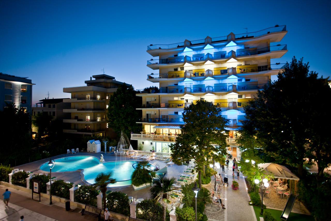 Hotel Miranda Bellaria-Igea Marina Exterior foto